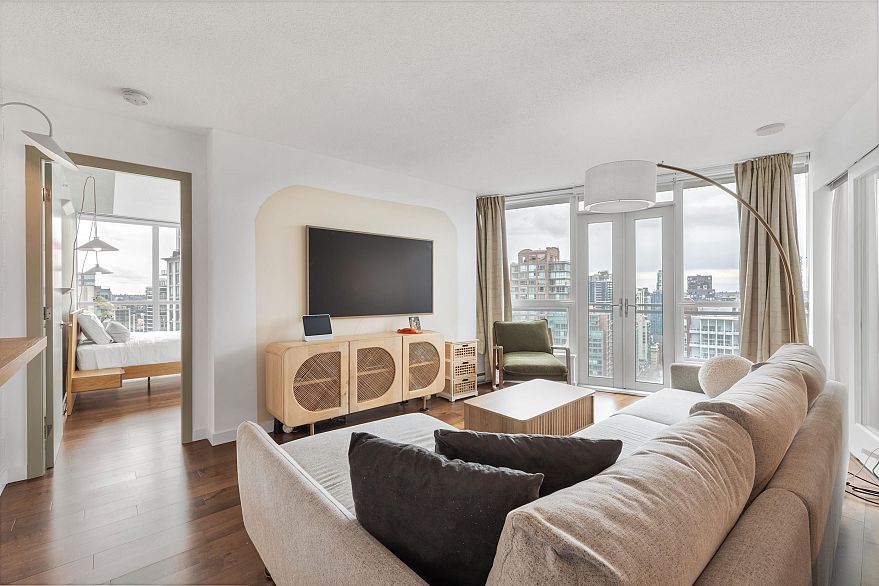2406 833 SEYMOUR STREET, Vancouver BC V6B 0G4
