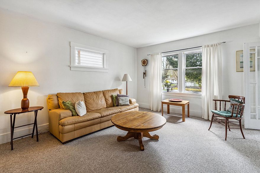 8321 SHAUGHNESSY STREET, Vancouver BC V6P 3Y1