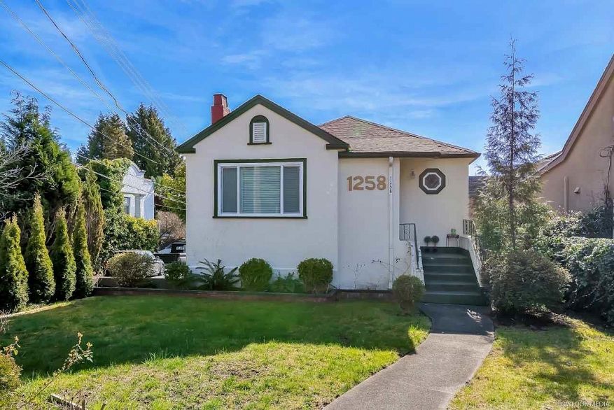 1258 PARK DRIVE, Vancouver BC V6P 2J9