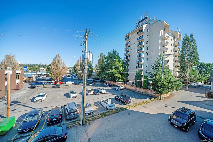 304 5520 Joyce Street