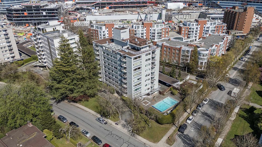 204 6076 TISDALL STREET, Vancouver BC V5Z 3N2