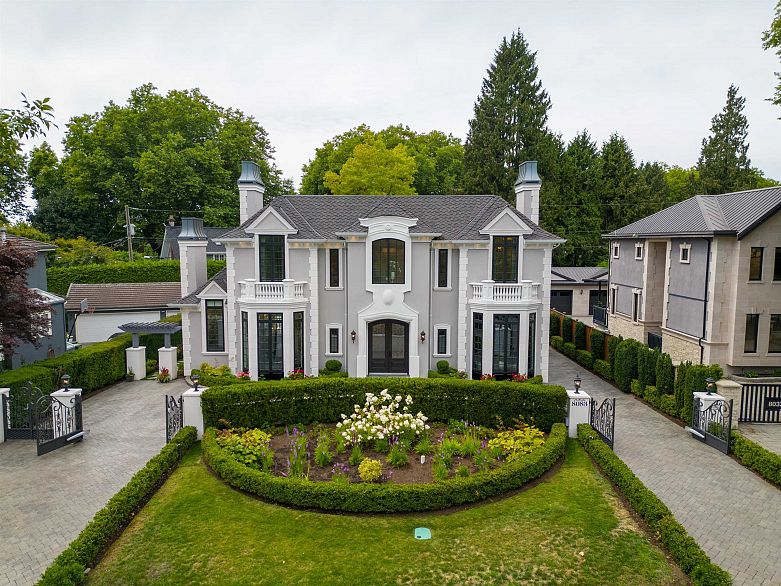 8083 ANGUS DRIVE, Vancouver BC V6P 5K9