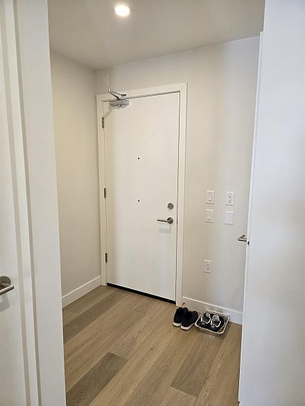 302 5007 ASH STREET, Vancouver BC V5Z 0K9