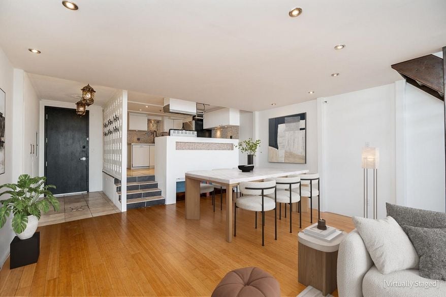 202 1850 LORNE STREET, Vancouver BC V5T 1C9