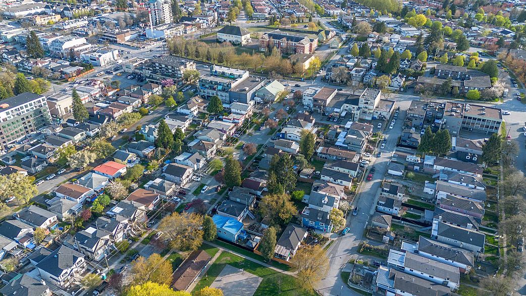 5355 Mckinnon Street