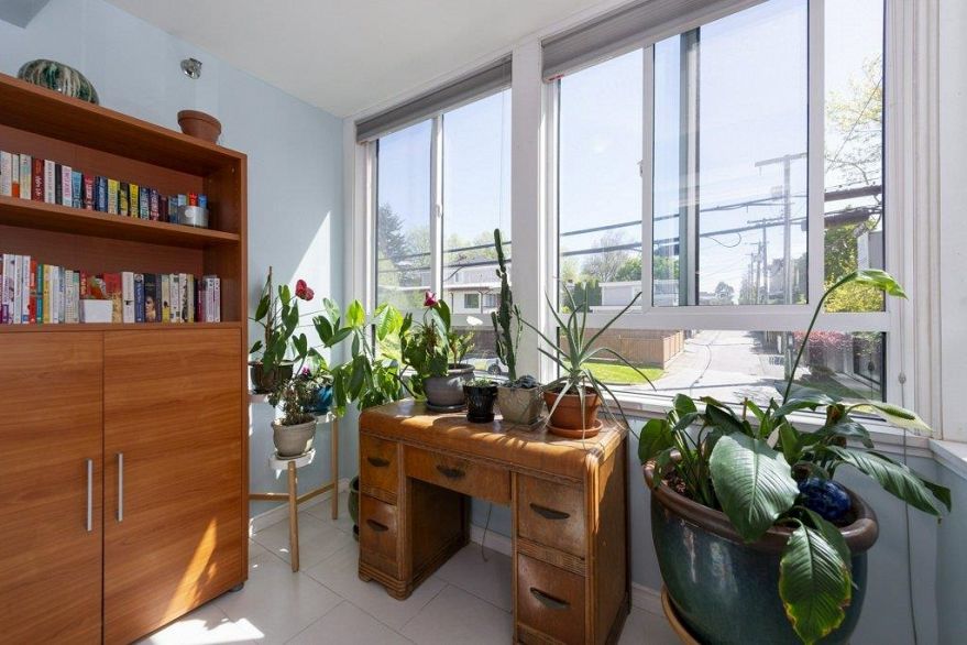 203 2405 KAMLOOPS STREET, Vancouver BC V5M 4V6