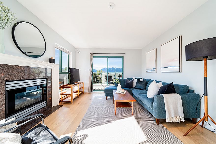 314 189 E 16TH AVENUE, Vancouver BC V5T 4R2
