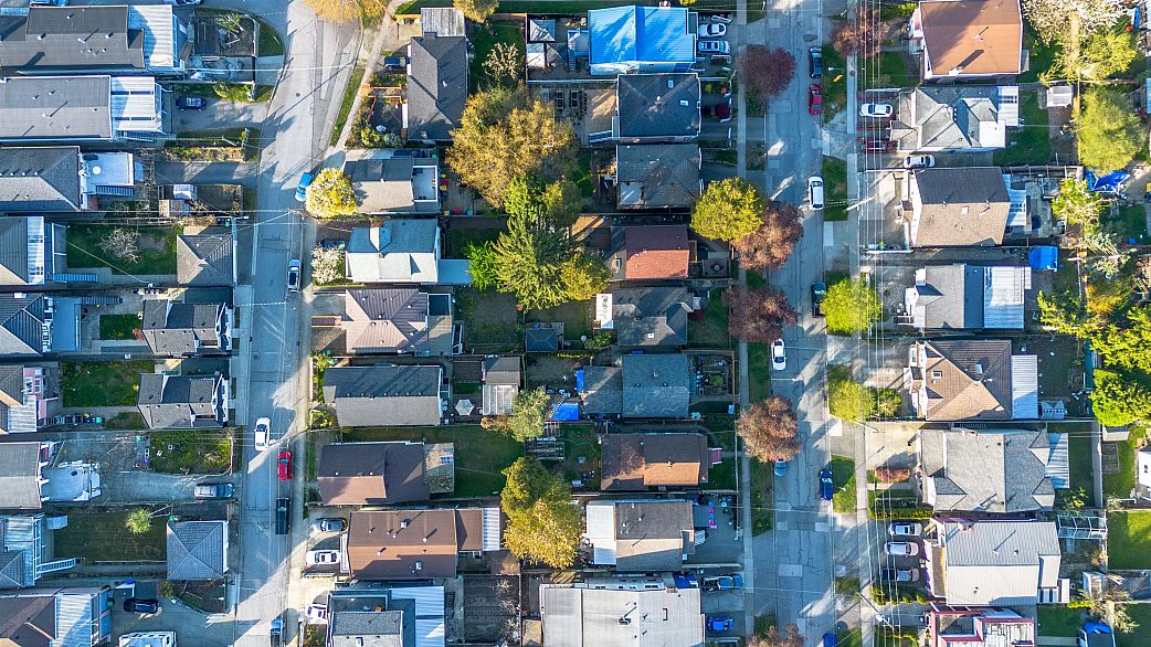 5355 Mckinnon Street