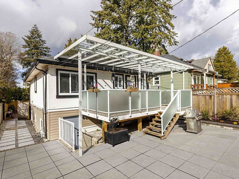5292 DUNBAR STREET, Vancouver BC V6N 1V9