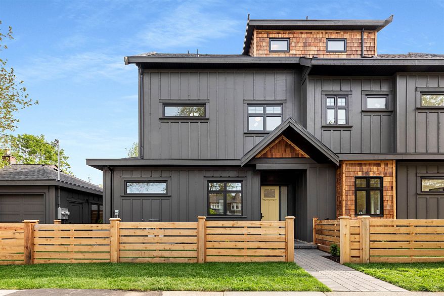 1006 E 15TH AVENUE, Vancouver BC V5T 4B1