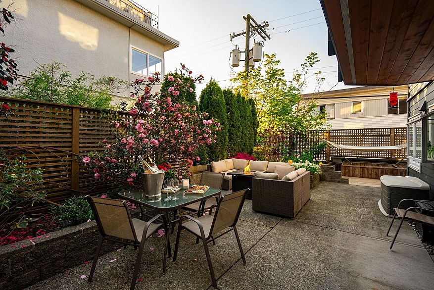 203 1631 VINE STREET, Vancouver BC V6K 3J3