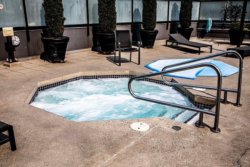 2302 1199 Seymour Street