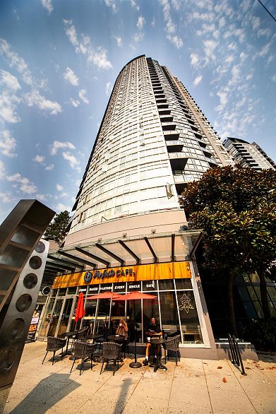 2302 1199 Seymour Street