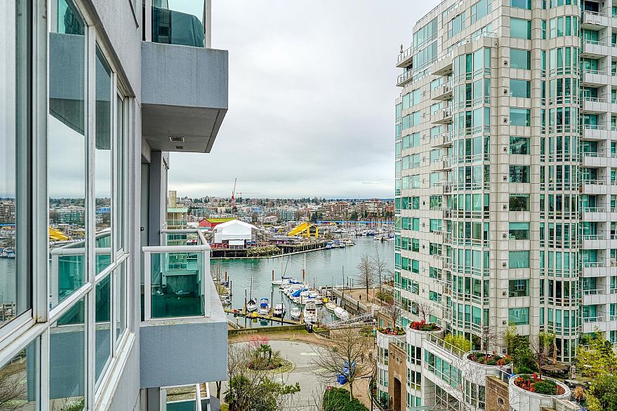 902 1500 HOWE STREET, Vancouver BC V6Z 2N1