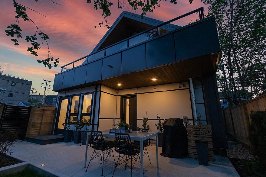 3387 Victoria Drive