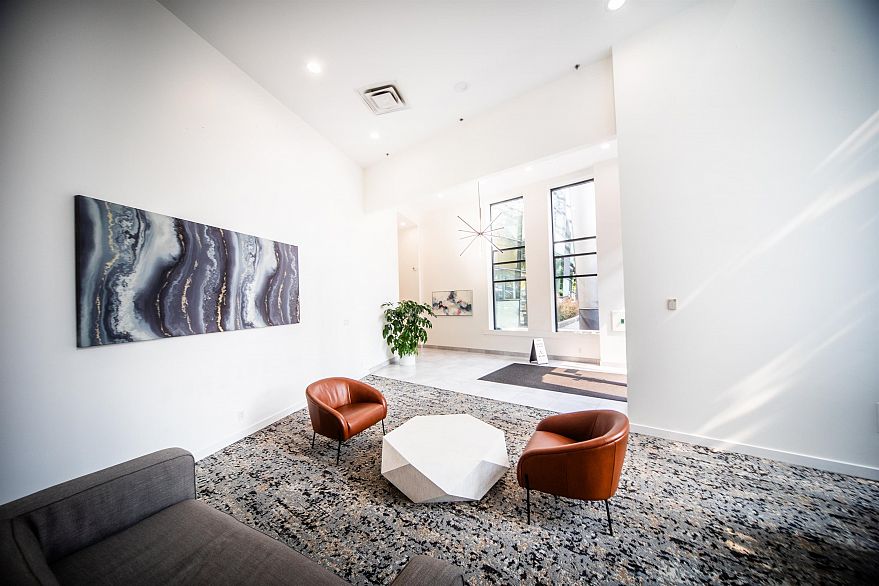 2302 1199 Seymour Street