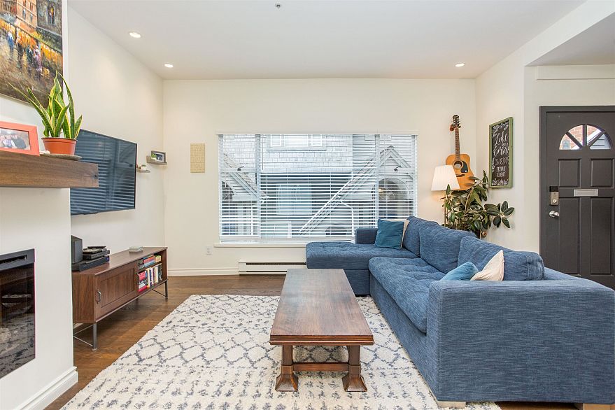 819 W 7TH AVENUE, Vancouver BC V5Z 1C2