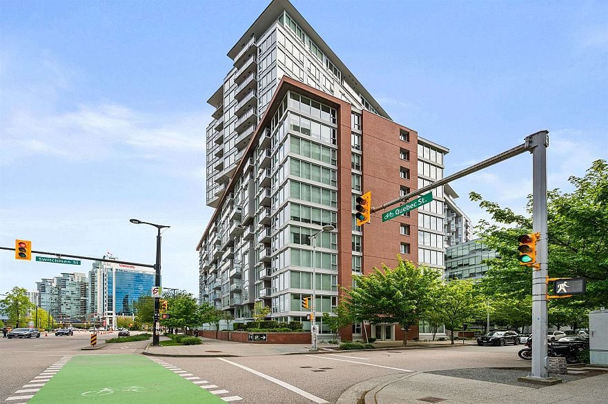 1601 1618 QUEBEC STREET, Vancouver BC V6A 0C5