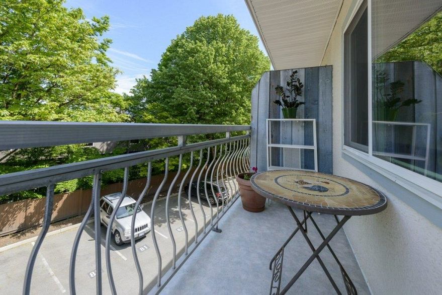 320 711 E 6 AVENUE, Vancouver BC V5T 1L7