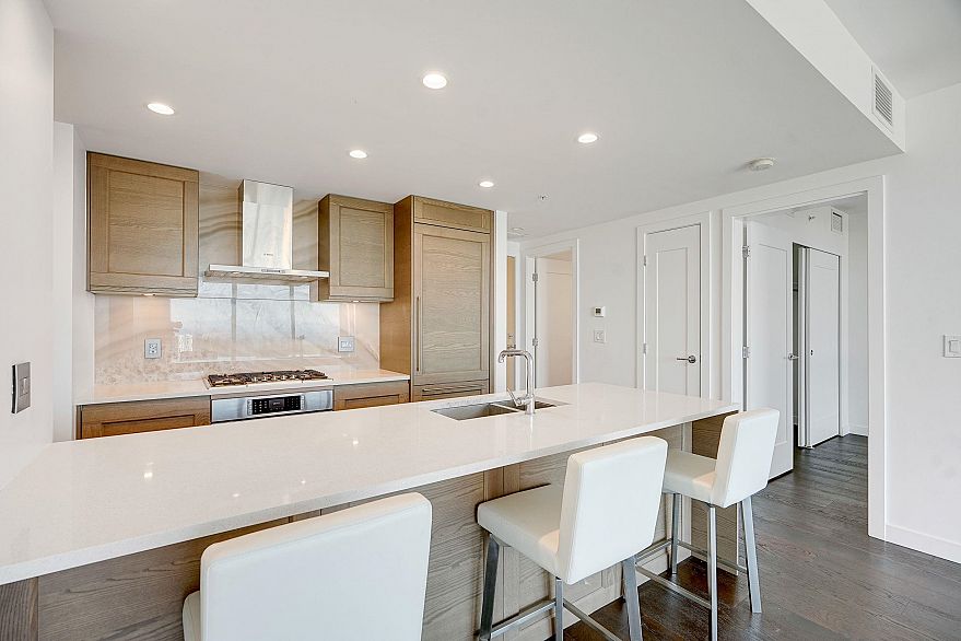 2008 5629 Birney Avenue