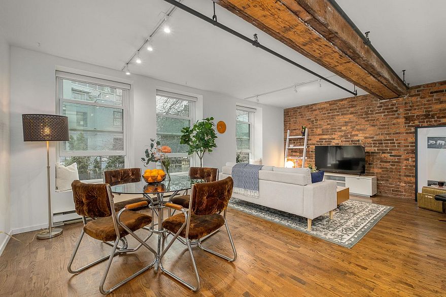 203 150 ALEXANDER STREET, Vancouver BC V6A 1B5