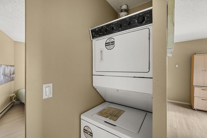 401 1414 W 73rd Avenue