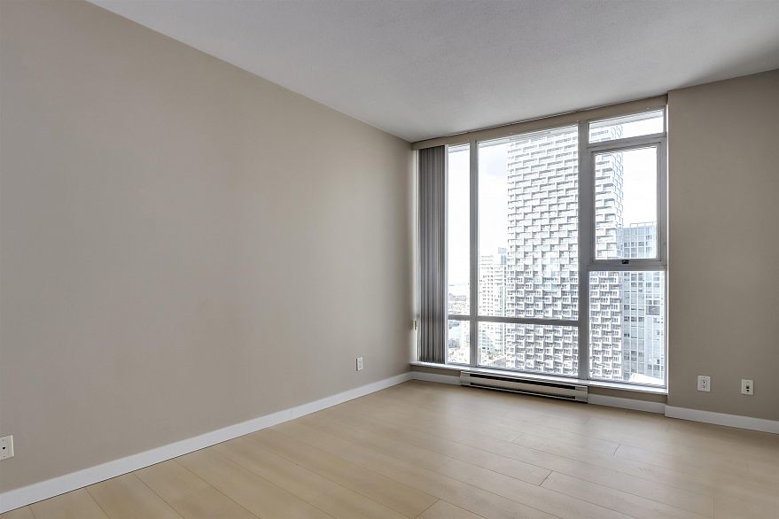 2703 550 Pacific Street