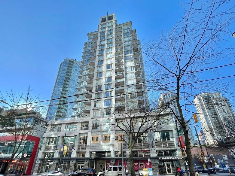703 480 ROBSON STREET, Vancouver BC V6B 1S1
