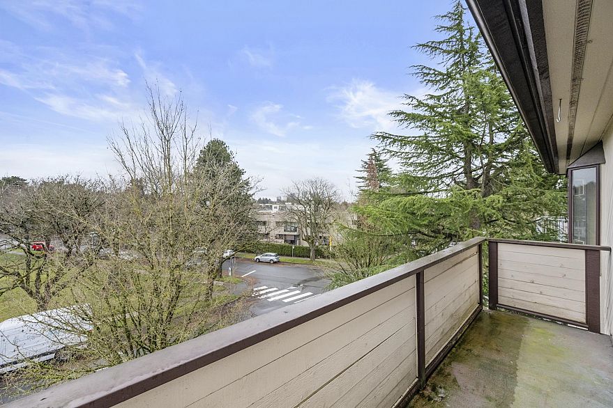 401 1414 W 73rd Avenue