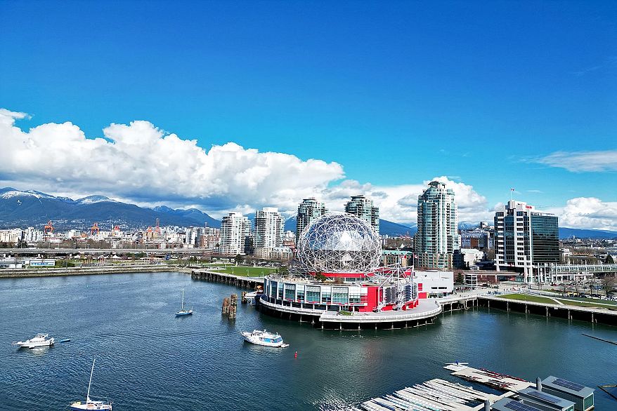 332 W 1ST AVENUE, Vancouver BC V5Y 3T7
