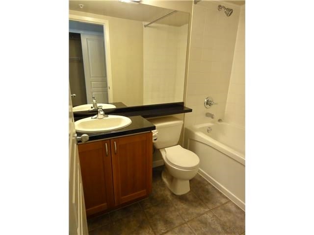 311 3727 W 10th Avenue