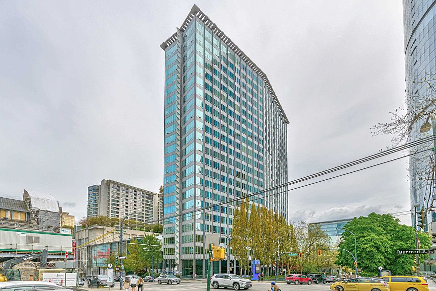 813 989 NELSON STREET, Vancouver BC V6Z 2S1