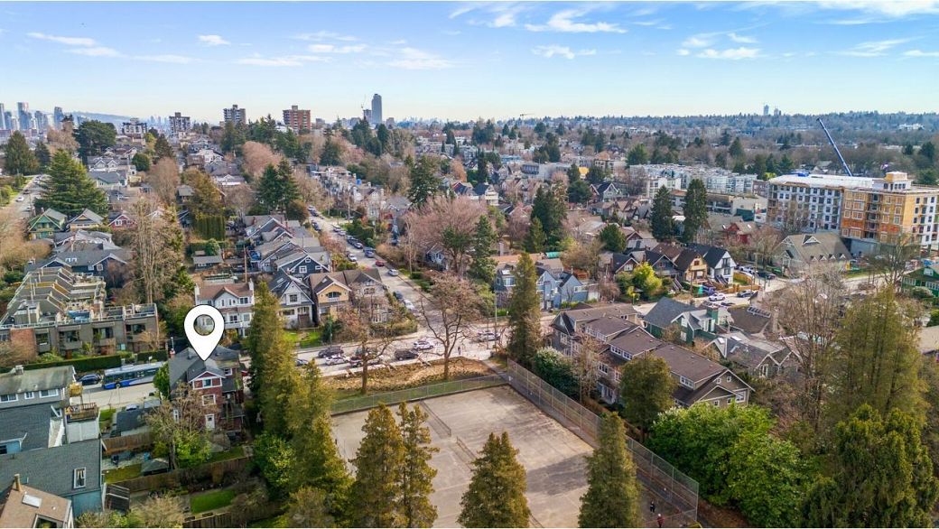 1727 Macdonald Street