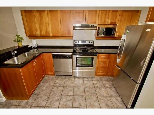 311 3727 W 10th Avenue