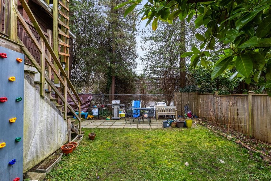 1727 Macdonald Street