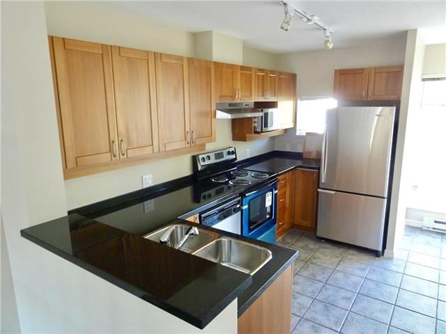 311 3727 W 10th Avenue