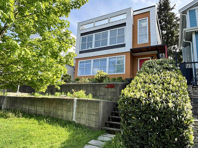 1588 E 41ST AVENUE, Vancouver BC V5P 1K2