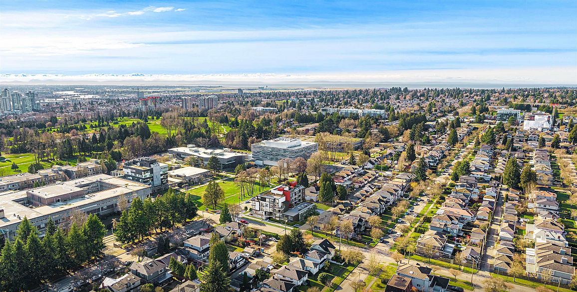 402 6485 Manitoba Street