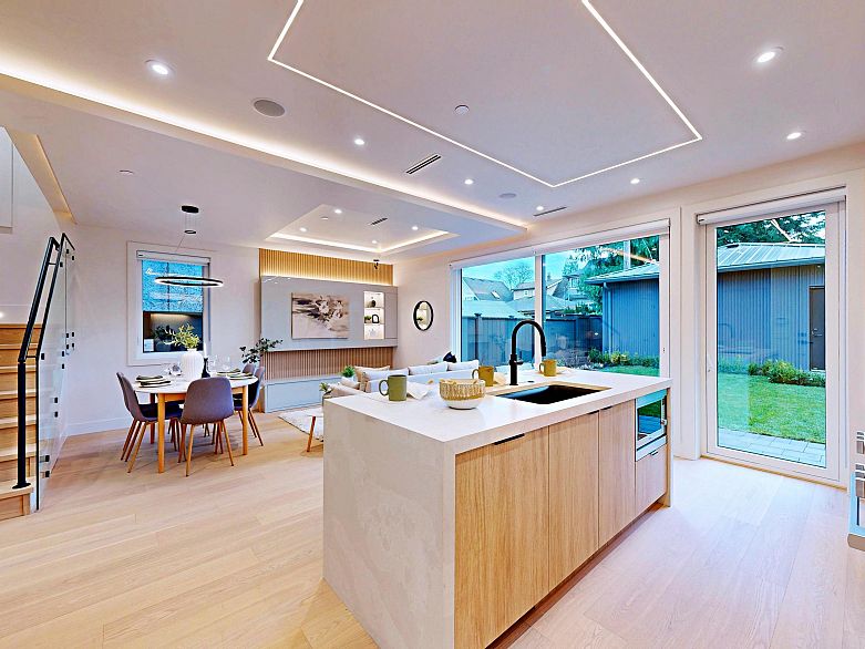 2 3466 W 22ND AVENUE, Vancouver BC V6S 1J2
