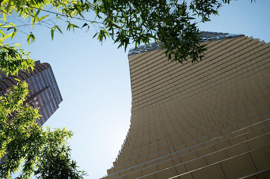 3902 1568 Alberni Street