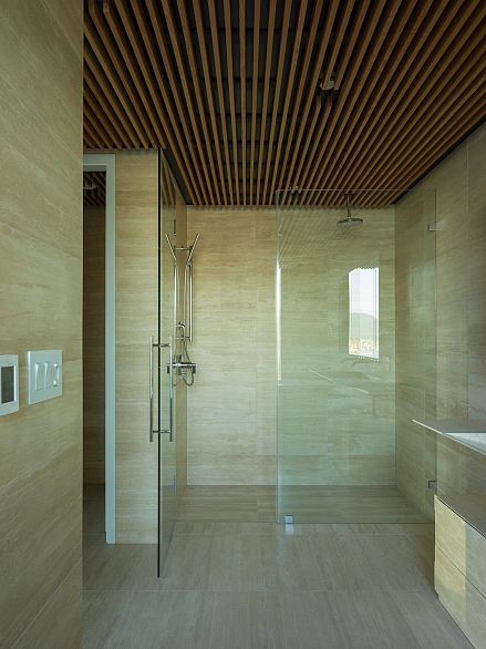 3902 1568 Alberni Street