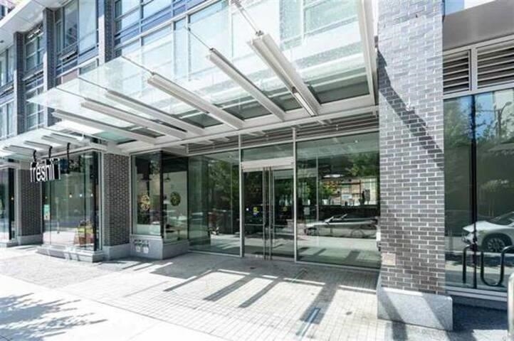 405 1283 HOWE STREET, Vancouver BC V6Z 0E3