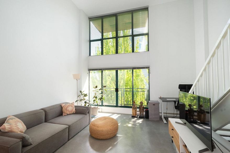 618 22 E CORDOVA STREET, Vancouver BC V6A 4G8