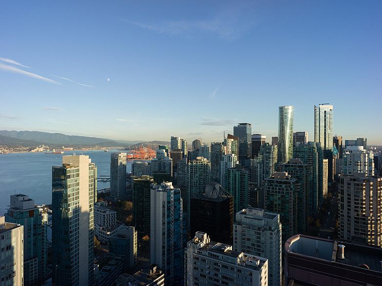 3902 1568 Alberni Street