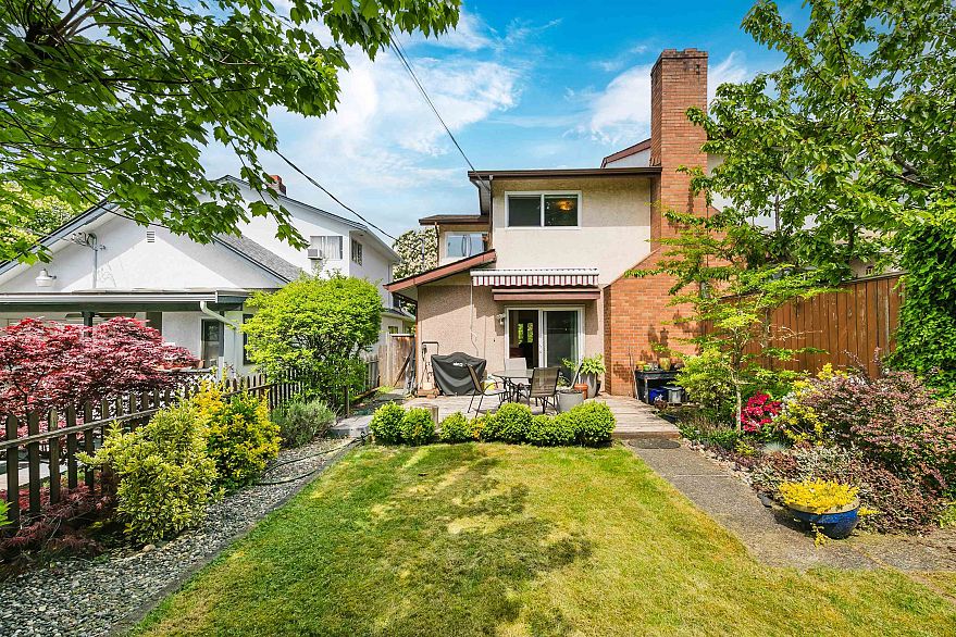 2118 6050 Larch Street