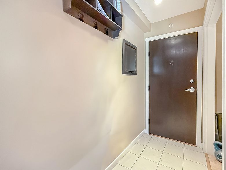 302 1010 Richards Street