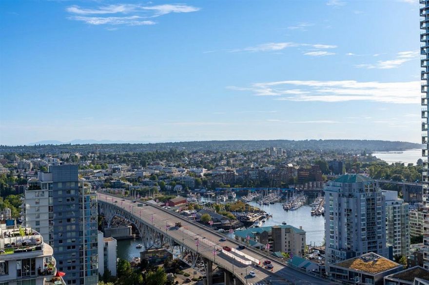 3201 1372 SEYMOUR STREET, Vancouver BC V6B 0L1