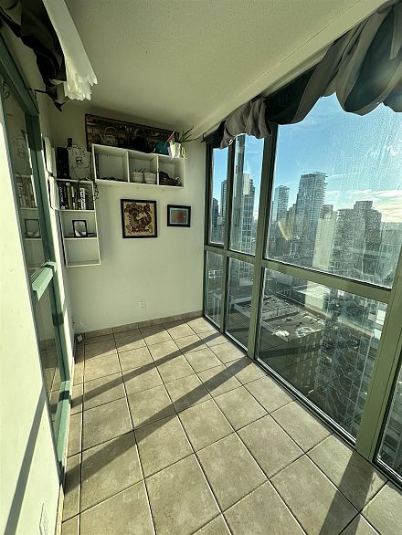 1902 1188 Howe Street