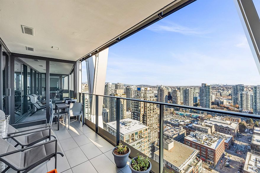 2803 1111 RICHARDS STREET, Vancouver BC V6B 0S3