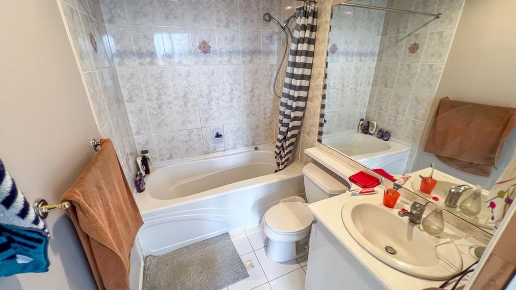 3102 1239 W Georgia Street